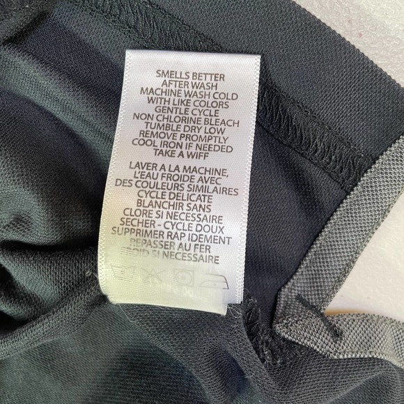 Travis Mathew Black Polo Shirt - Picture 10 of 11